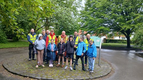 Wigan Youth Zone join forces with Kingdom Local Authority Support to tackle litter crime