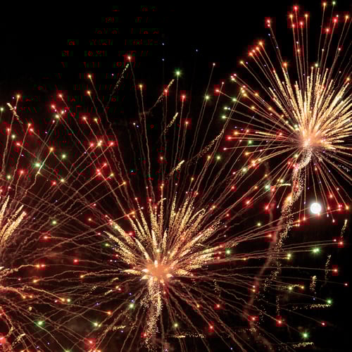 How old do you have to be to buy fireworks legally in UK?